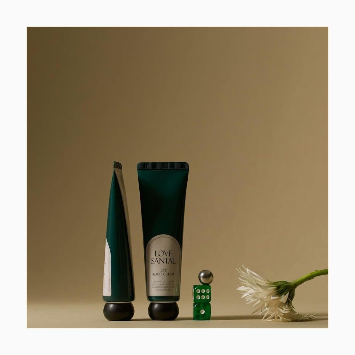 W.DRESSROOM Life Hand Cream