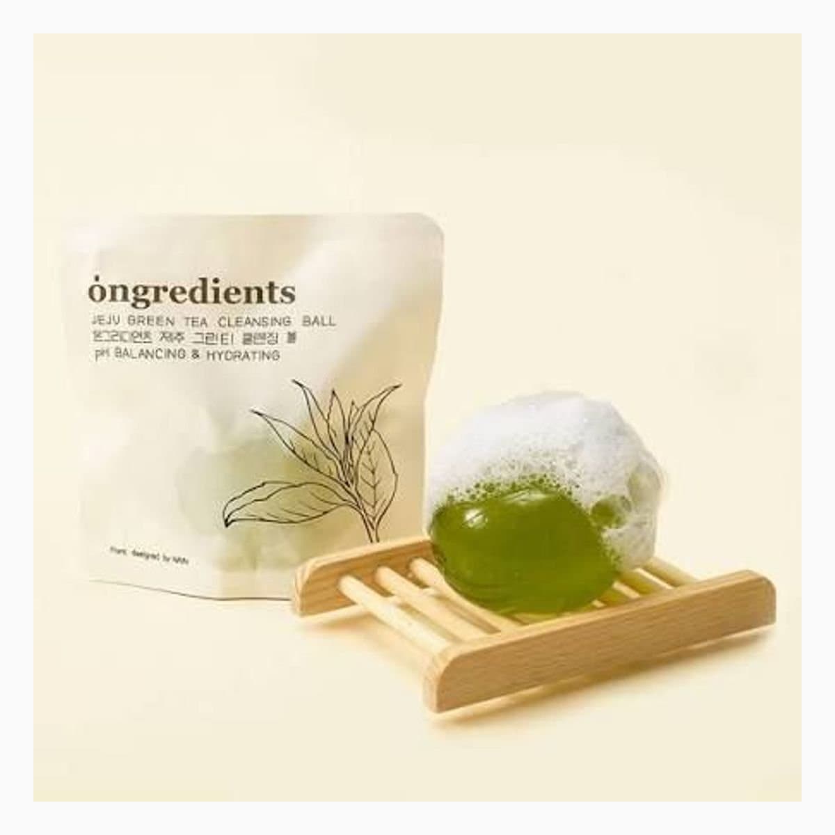 ONGREDIENTS Jeju Green Tea Cleansing Ball