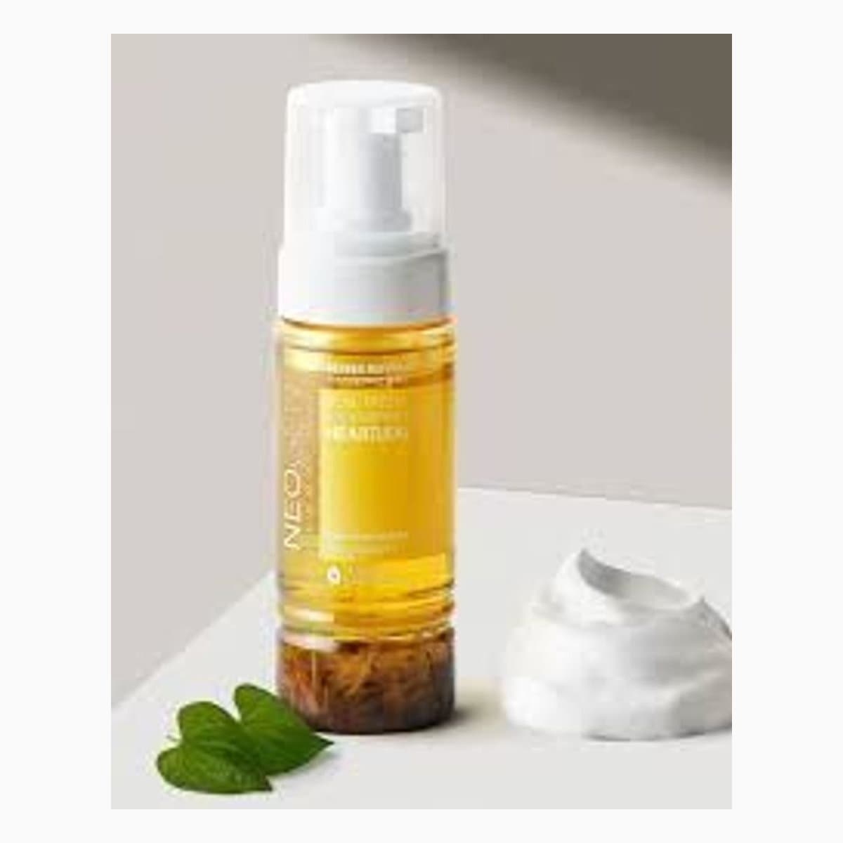 NEOGEN DERMALOGY REAL FRESH FOAM HEARTLEAF